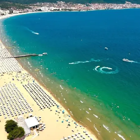 Sunny Day 6 Apartamento