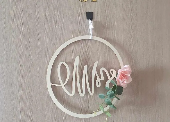 아파트 Sunny Day 6 *